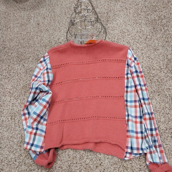 3231 Size XXL Upcycled Sweater Button Down Shirt Combo. In Blue and Salmon Color - Picture 6 of 6